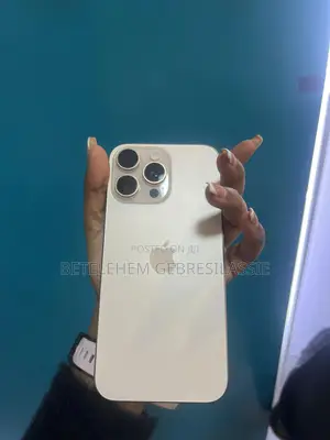 New Apple iPhone 16 Pro Max 256 GB Gold