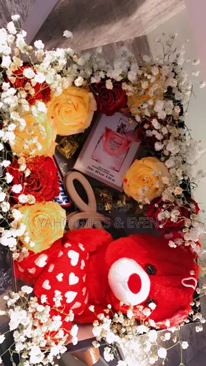 Photo - Yaho at Women's Gift  at Package