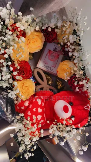 Yaho at Women's Gift  at Package