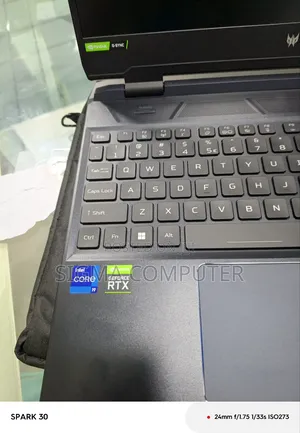 New Laptop Acer Predator Helios 300 16GB Intel Core I9 SSD 1T