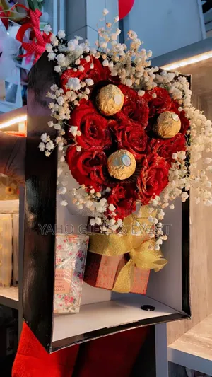 Yaho Birthday Gift at  at Set