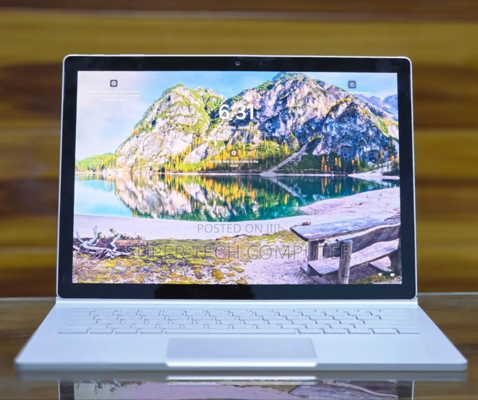 New Laptop Microsoft Surface Book 2 8GB Intel Core I5 SSD 256GB