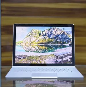Photo - New Laptop Microsoft Surface Book 2 8GB Intel Core I5 SSD 256GB