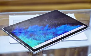 New Laptop Microsoft Surface Book 2 8GB Intel Core I5 SSD 256GB