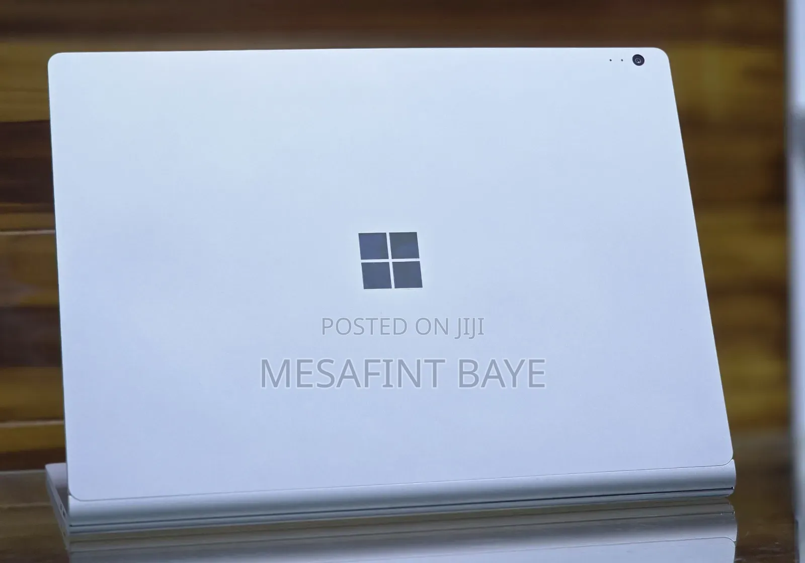 New Laptop Microsoft Surface Book 2 8GB Intel Core I5 SSD 256GB