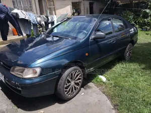 Photo - Toyota Carina E 1994 Purple
