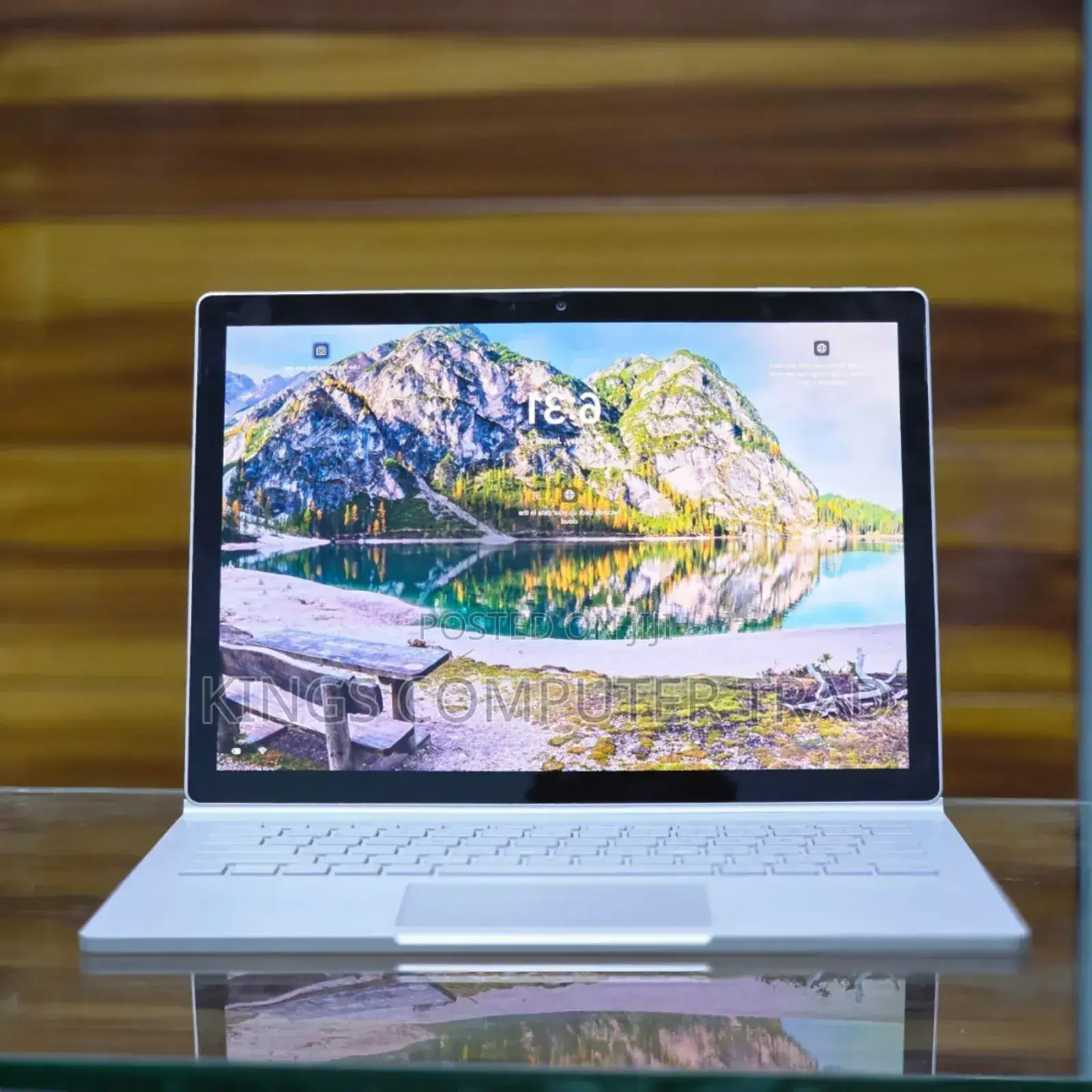 New Laptop Microsoft Surface Book 2 8GB Intel Core I5 SSD 256GB