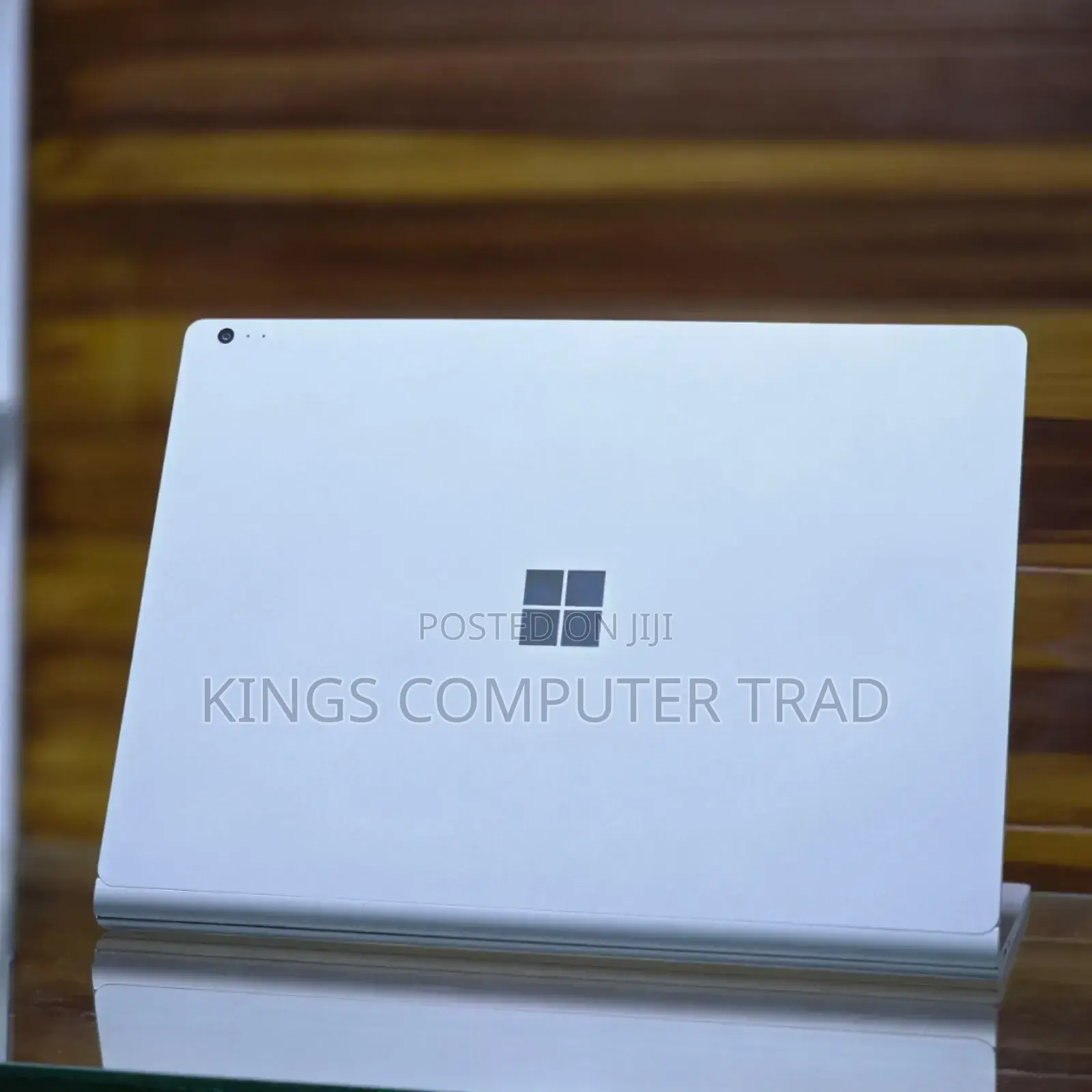 New Laptop Microsoft Surface Book 2 8GB Intel Core I5 SSD 256GB