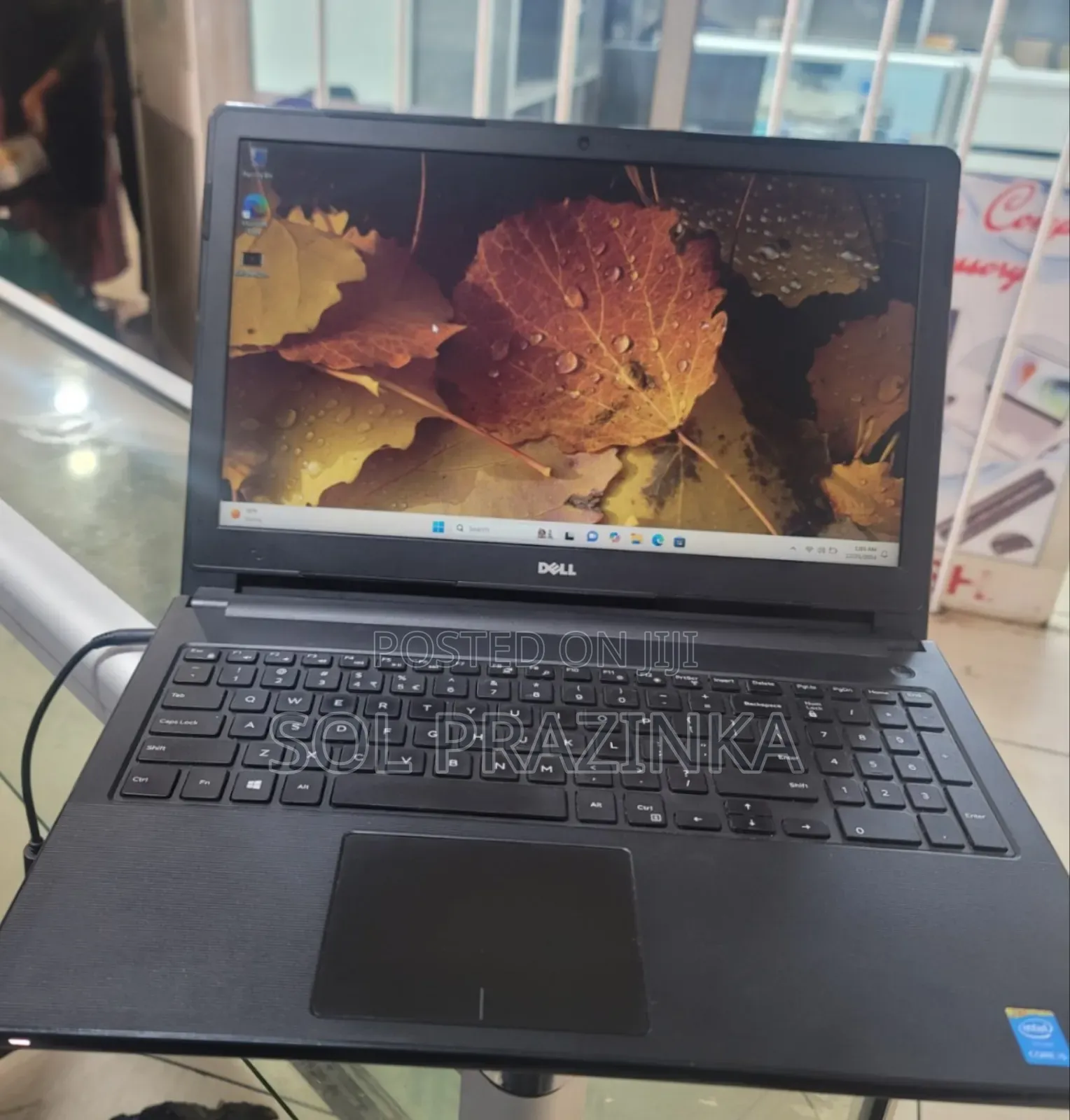 New Laptop Dell Vostro 3000 8GB Intel Core I3 HDD 1T