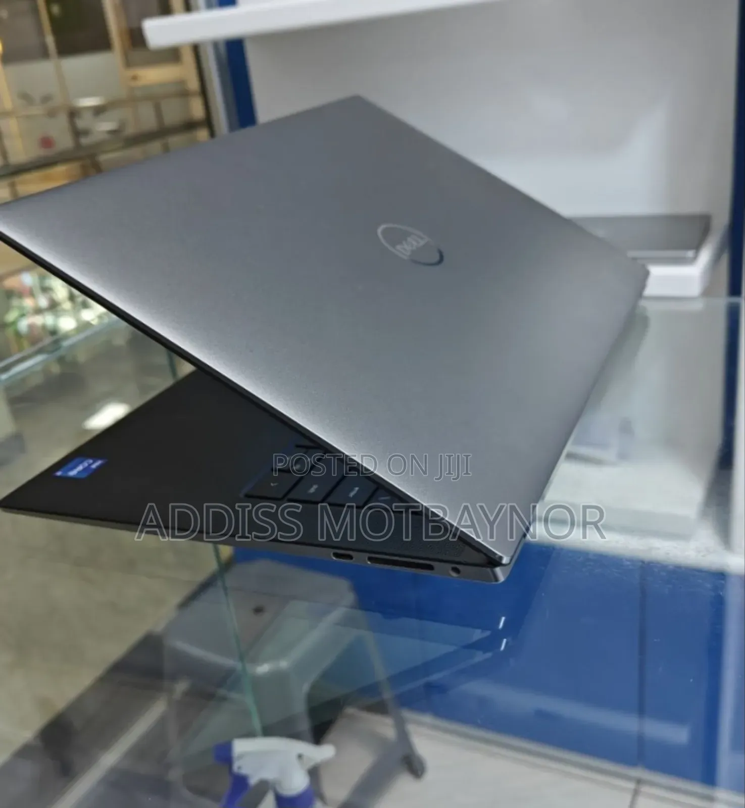 New Laptop Dell Inspiron 15 16GB Intel Core I7 SSD 512GB