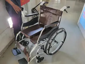 Toilet Wheelchair諡armrests Robust Wheels Seat Width 46 Cm