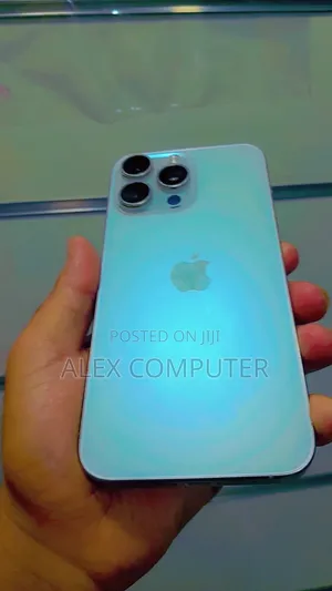 New Apple iPhone 15 Pro Max 256 GB Silver