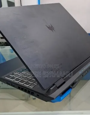 Photo - New Laptop Acer Predator Helios 300 16GB Intel Core I9 SSD 1T