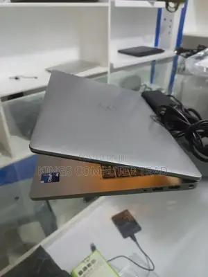 New Laptop Dell Latitude 5340 16GB Intel Core I7 SSD 256GB