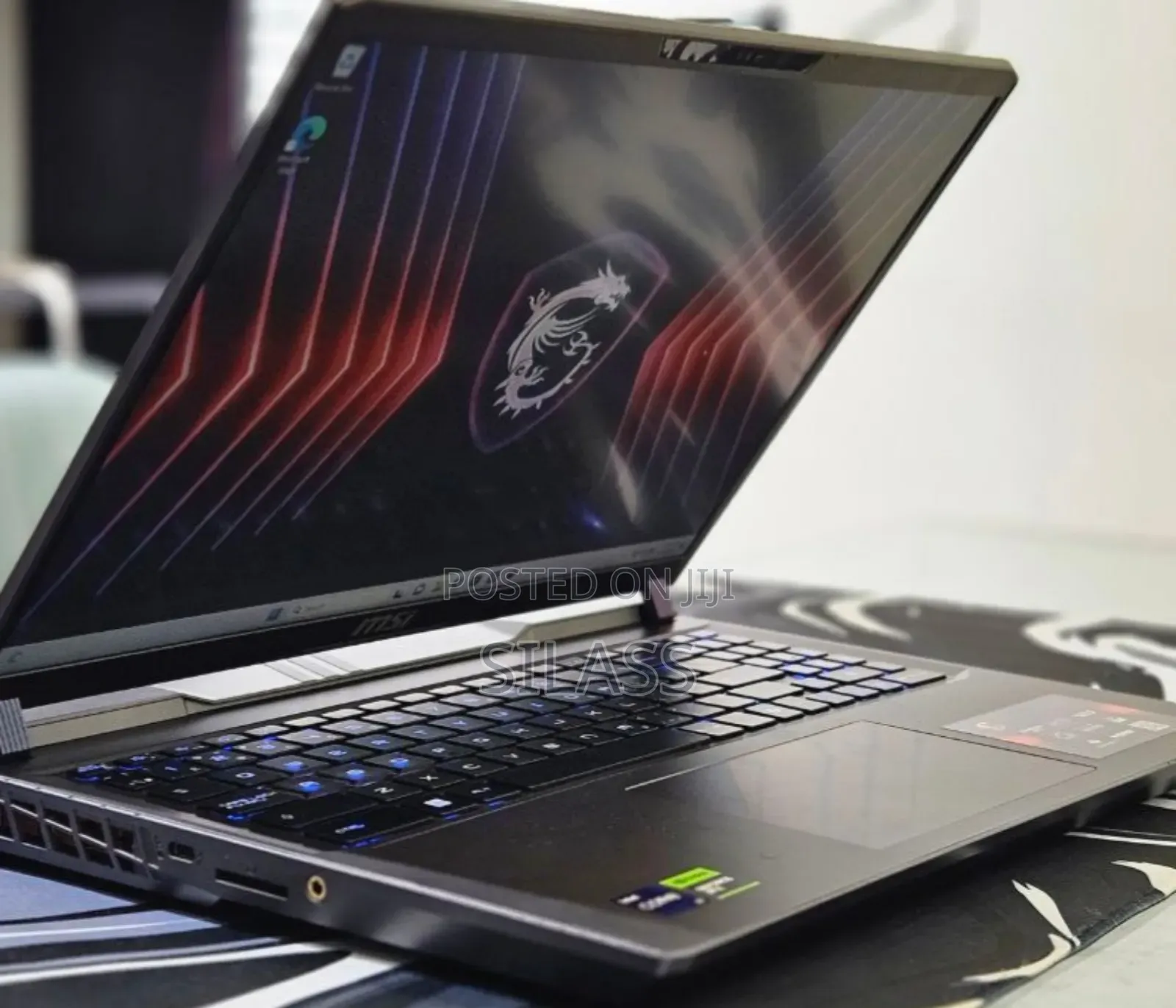 New Laptop MSI Vector GP68 HX 13V 32GB Intel Core I9 SSD 1T