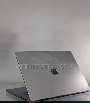 New Laptop Apple MacBook Pro 2021 M1 16GB Apple M1 Pro SSD 1T