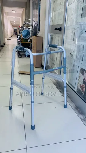 Photo - Walker6walker8walker7walker8walker3walker8walker5walker3walk