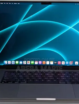 New Laptop Apple MacBook Pro M1 16GB Apple M1 Pro SSD 1T