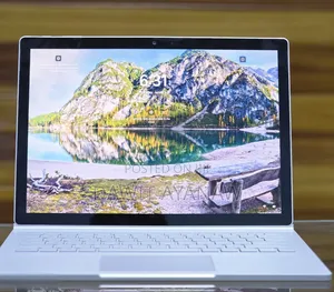 New Laptop Microsoft Surface Book 2 8GB Intel Core I5 SSD 256GB