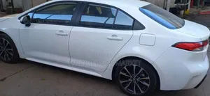 Toyota Corolla 2023 White