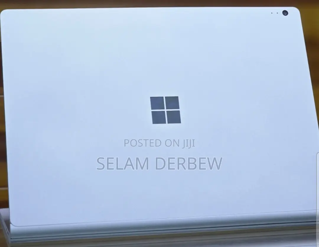 New Laptop Microsoft Surface Book 3 8GB Intel Core I5 SSD 256GB