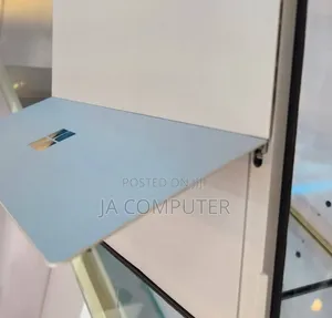 New Laptop Microsoft Surface Pro 7 8GB Intel Core I5 SSD 256GB