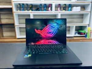 New Laptop Asus ROG Strix G15 16GB Intel Core I9 SSD 1T