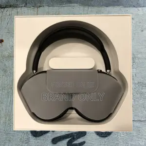 Photo - Apple Max Loud User-Friendly Controls Layout