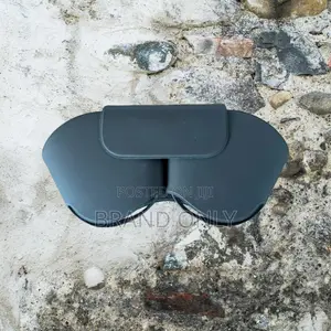 Apple Max Loud Versatile for All Activities