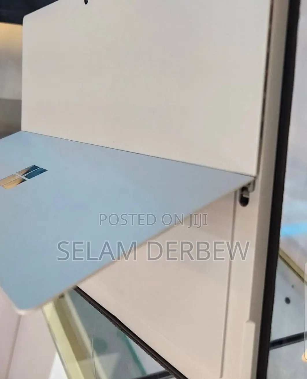 New Laptop Microsoft Surface Pro 7 8GB Intel Core I5 SSD 256GB