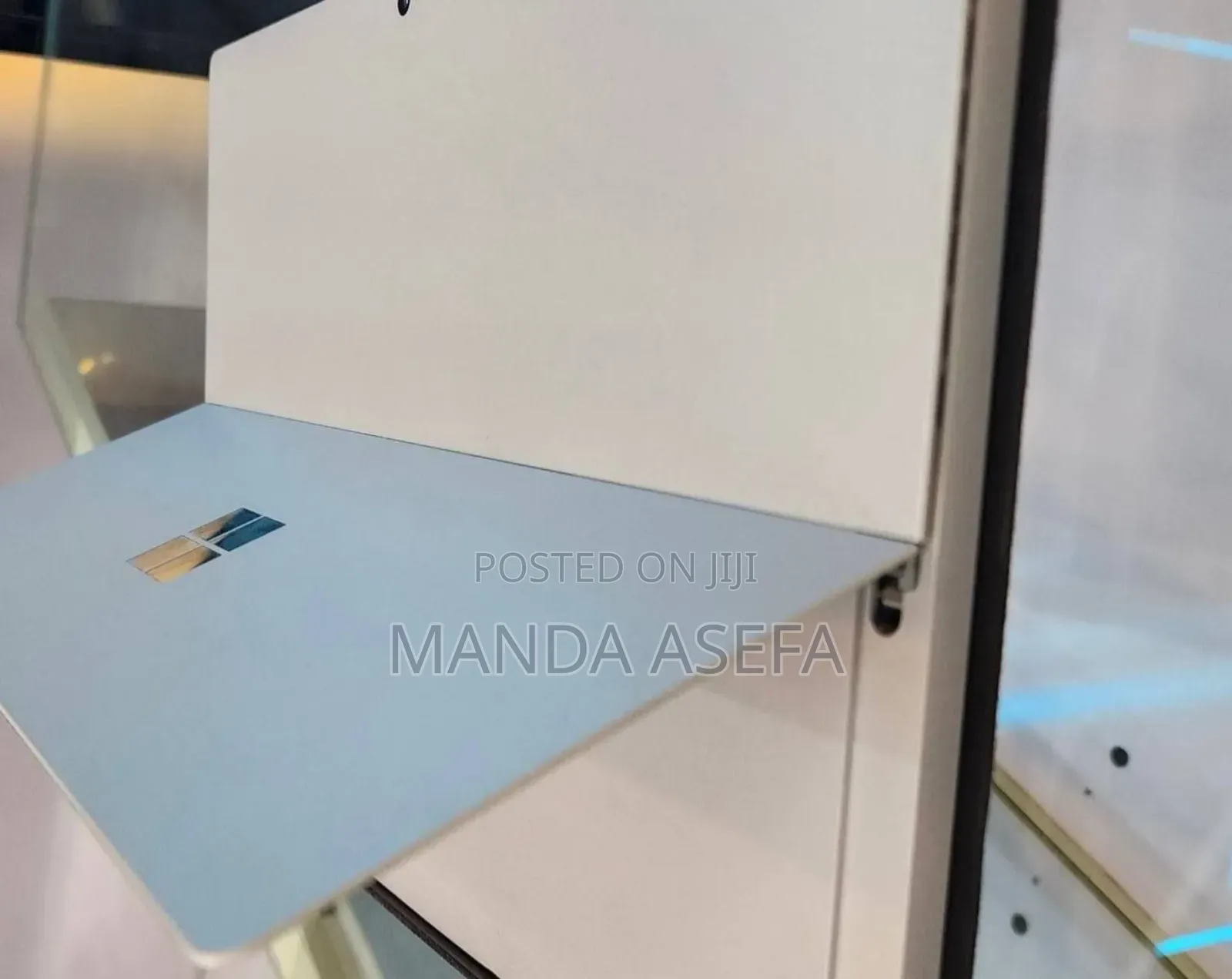 New Laptop Microsoft Surface Pro 7 8GB Intel Core I5 SSD 256GB