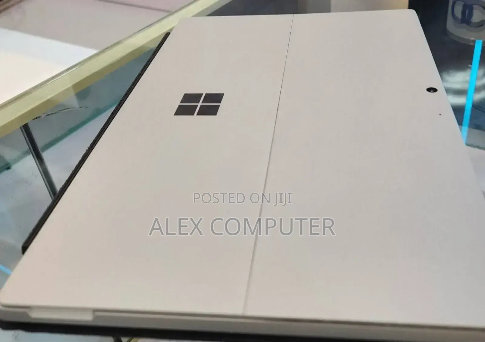 New Laptop Microsoft Surface Pro 7 8GB Intel Core I5 SSD 256GB