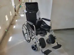 Self-Propelled Wheelchair哇~Wheelchair回0wheelchair串wheelchair