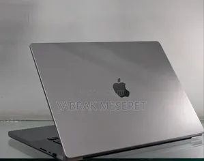 New Laptop Apple MacBook Pro M1 16GB Apple M1 Pro SSD 1T