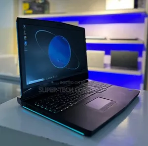 New Laptop Alienware M17x R2 16GB Intel Core I7 HDD+SSD 1T