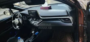 Toyota C-HR 2017 Brown