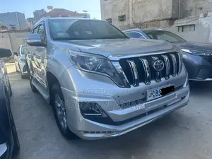 Toyota Land Cruiser Prado 2016 Silver