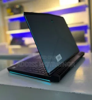 New Laptop Alienware M17x R2 16GB Intel Core I7 HDD+SSD 1T