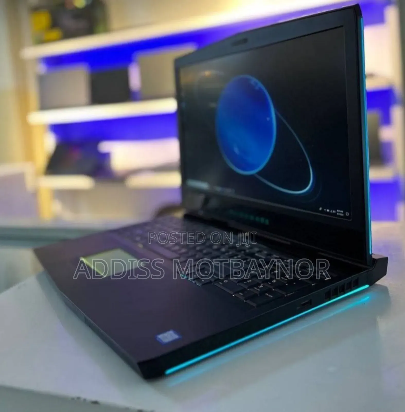 New Laptop Alienware M17x R2 16GB Intel Core I7 HDD+SSD 1T