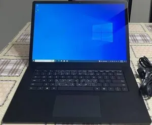 New Laptop Microsoft Surface 32GB Intel Core I7 SSD 1T