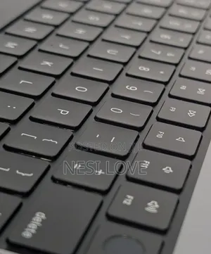 New Laptop Apple MacBook Pro M1 16GB Intel Core I7 SSD 1T