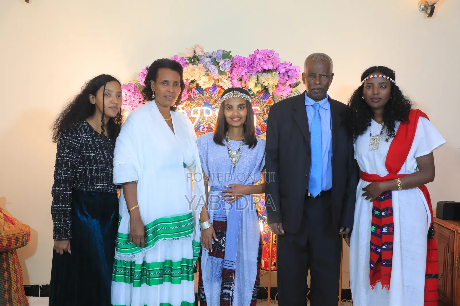 ፎቶም ቪዲዮ ለ ሽምግልና