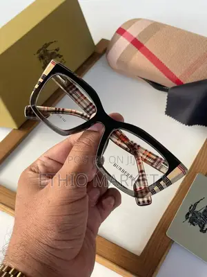 Burberry Transparent Lens Unisex Model Sunglasses
