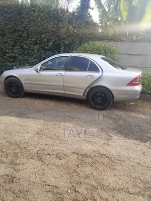 Mercedes-Benz C200 2000 Silver