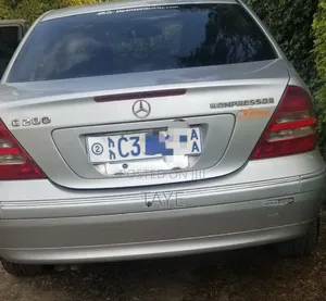 Mercedes-Benz C200 2000 Silver