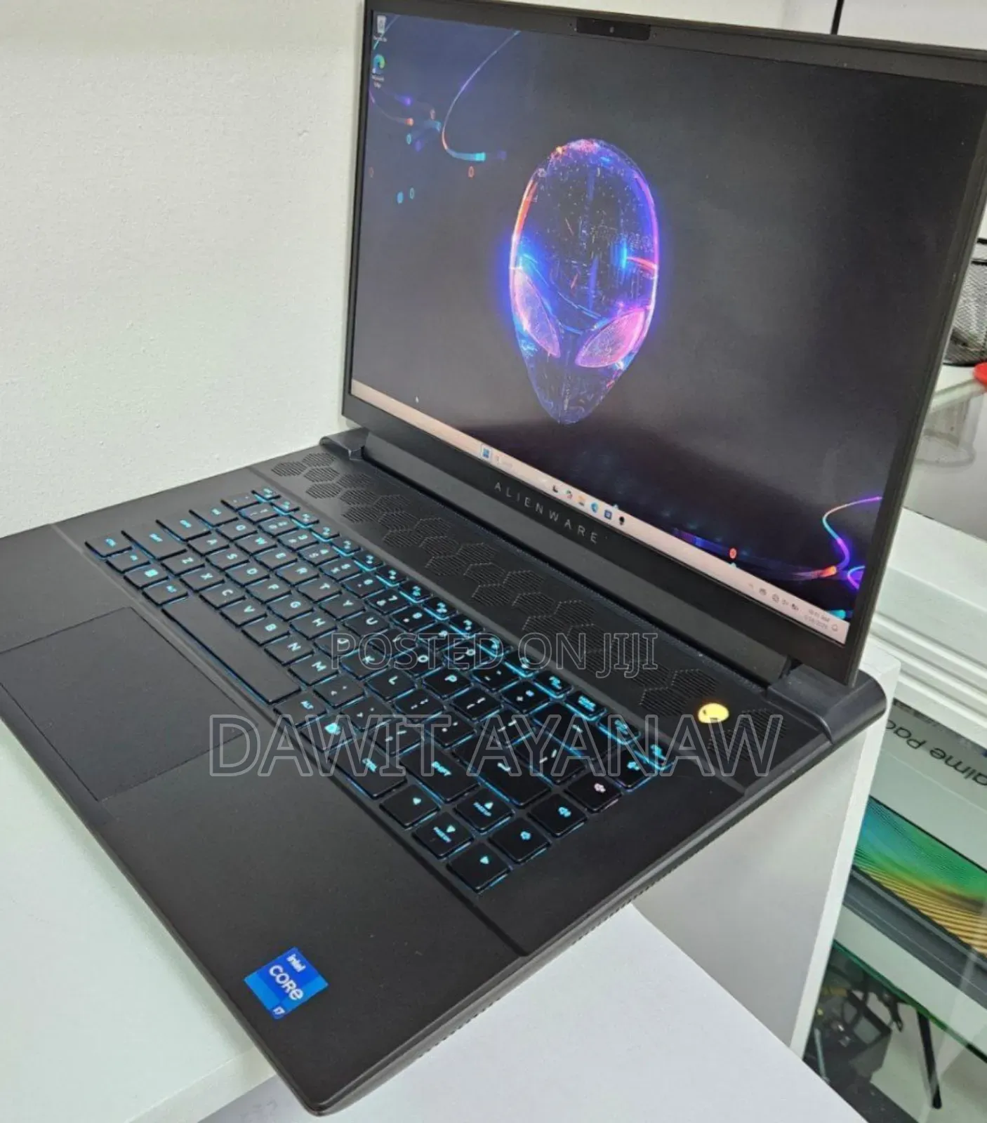 New Laptop Dell Alienware M16 16GB Intel Core i7 SSD 1T