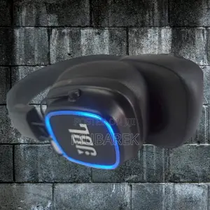 Photo - JBL TUNE J-30 Stylish and Trendy Look