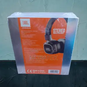 JBL TUNE J-30 Enhanced Bass Performance