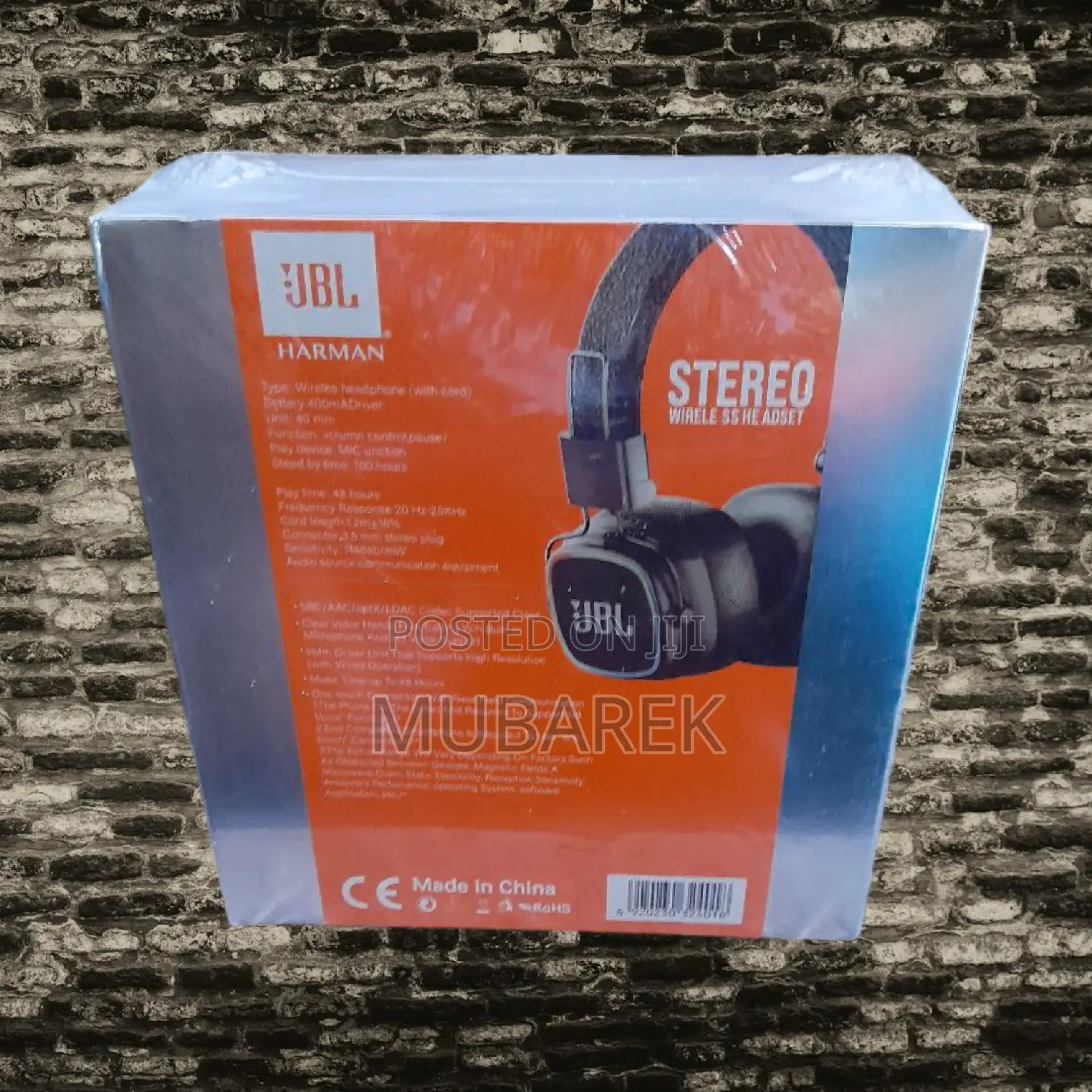 JBL TUNE J-30 Great for Podcast Listening