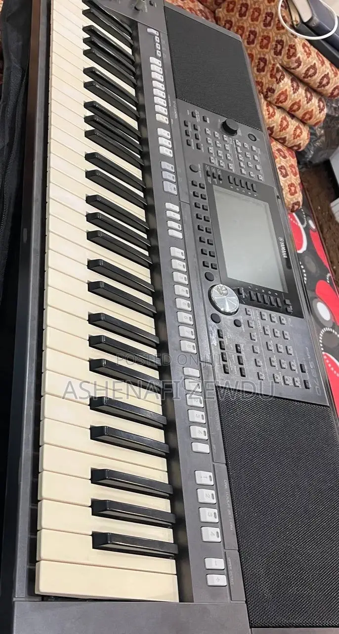Keyboard Yamaha PSR 970